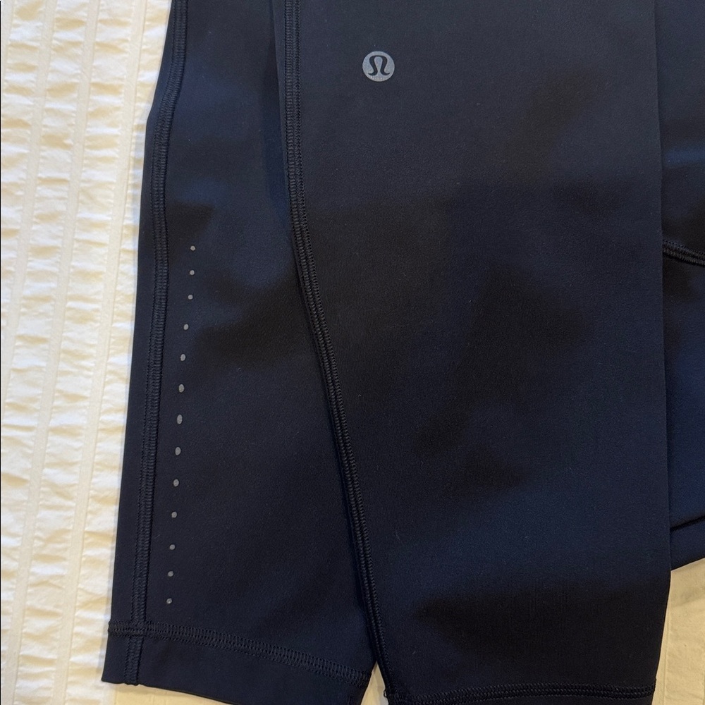 Lululemon Wunder Train High Rise Tight with Pockets - Picture 11 of 11